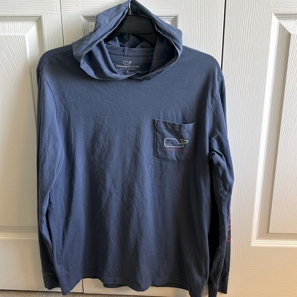 Vineyard Vines Men's Small Hoodie – Lightweight Long Sleeve Tee Shirt Material - Picture 1 of 9
